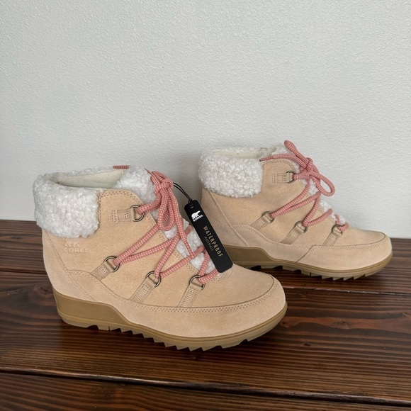 NWT SOREL Evie Wedge Bootie In Ceramic Paradox Pink Waterproof Size 10 - Picture 1 of 10